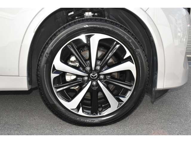 ＣＸ－６０ ＸＤ－ハイブリッド　プレミアムモダン　クルーズコントロール　衝突軽減装置　ＥＴＣ車載器　パワーバックドア　パノラマルーフ　横滑り防止装置　ヒーター　メモリーナビ　バックカメラ　４ＷＤ　スマートキー　パワーシート　ナビ　アイドリングストップ（19枚目）