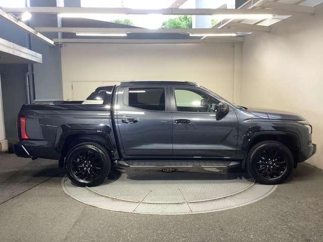 トライトン GSR フルセグテレビ クリアランスソナー 寒冷地仕様 シートヒータ スマートキー 電動シート 4WD アイドリングストップ サイドモニター 横滑り防止 メモリーナビ ナビTV バックカメラ エアコン ABS(3枚目)