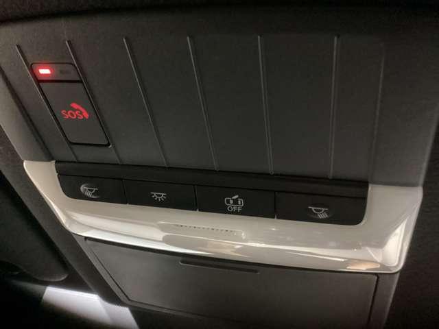 トライトン GSR フルセグテレビ クリアランスソナー 寒冷地仕様 シートヒータ スマートキー 電動シート 4WD アイドリングストップ サイドモニター 横滑り防止 メモリーナビ ナビTV バックカメラ エアコン ABS(20枚目)