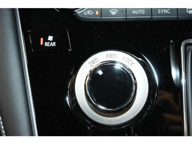 デリカD:5 シャモニー アイドリングS アクティブクルーズコントロール イモビ 衝突被害軽減装置 Bモニター サイドカメラ 助手席エアバッグ 電動リアゲート 4WD シートH パワーシート キーフリー 寒冷地仕様車 ABS(11枚目)