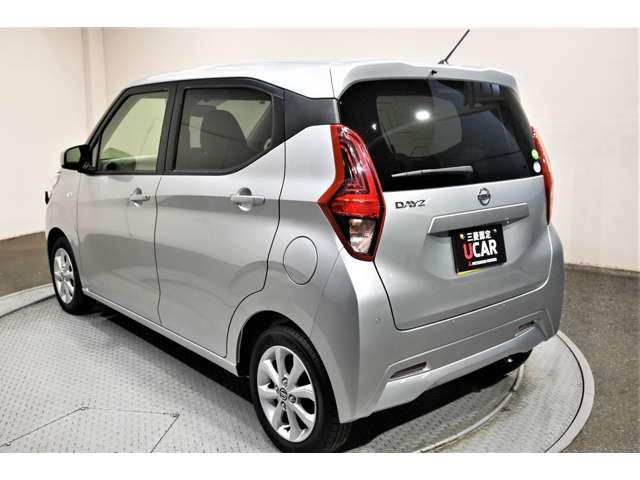 デイズ Ｘ　ナビ　バックカメラ　ＥＴＣ　コーナーソナー　踏み間違え防止　横滑防止装置　スマートキー　イモビライザー　バックカメラ　ＥＴＣ　カーナビ　アイドリングストップ　キーレス　フルオートエアコン　ＷＡＢ　ＰＳ（4枚目）