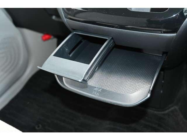 デイズ Ｘ　ナビ　バックカメラ　ＥＴＣ　コーナーソナー　踏み間違え防止　横滑防止装置　スマートキー　イモビライザー　バックカメラ　ＥＴＣ　カーナビ　アイドリングストップ　キーレス　フルオートエアコン　ＷＡＢ　ＰＳ（15枚目）