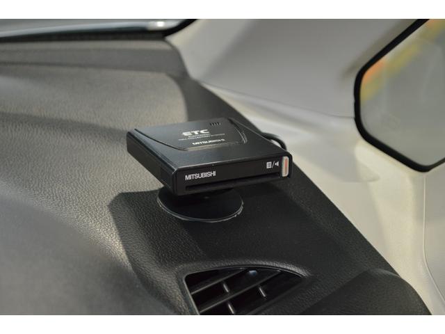 Teアシスト ターボ ETC 衝突軽減 バックカメラ HID(3枚目)