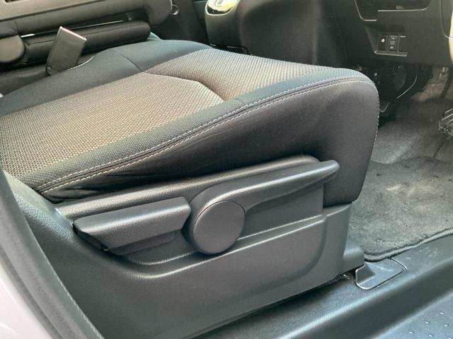 セレナ ハイウェイスター　Ｖセレクション＋ＳａｆｅｔｙＩＩ　左右オートスライド　アラウンドモニタ　ナビＴＶ　ＬＥＤライト　エマージェンシーブレーキ　前後踏間違防止アシスト　後席エアコン　純正１６アルミ　日産中古車ワイド保証１２ケ月（34枚目）