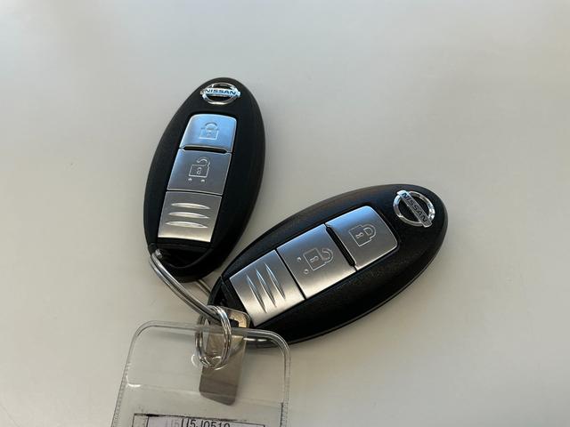 キューブ １．５　１５Ｘ　☆アイドリングストップ☆横滑り防止装置☆バックカメラ☆７インチ画面メモリーナビ☆ＥＴＣ☆ドライブレコーダー前（41枚目）