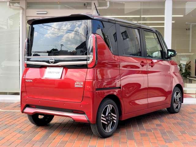 ルークス ハイウェイスター X ☆元社有車☆両側オートスライドドア☆衝突被害軽減ブレーキ☆踏み間違い衝突防止装置☆9インチモニターメモリーナビ☆アラウンドビューモニター☆ドライブレコーダー☆SOSコール☆ETC2.0(3枚目)