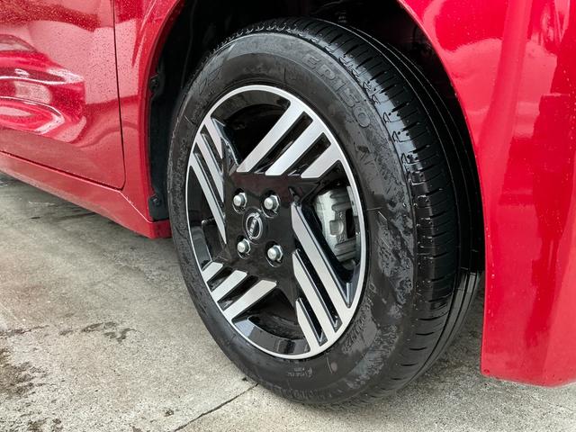 ルークスハイウェイスターのかっこいいデザインにピッタリな１４インチホイールカバーが付いています！