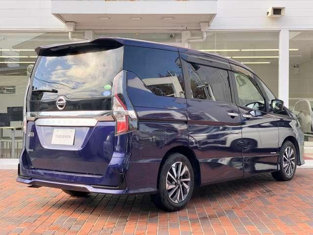 セレナ ２．０　ハイウェイスターＶ　☆衝突被害軽減ブレーキ☆踏み間違い衝突防止アシスト☆プロパイロット☆アラウンドビューモニター☆ドライブレコーダー前後☆スマートルームミラー☆両側オートスライドドア（3枚目）
