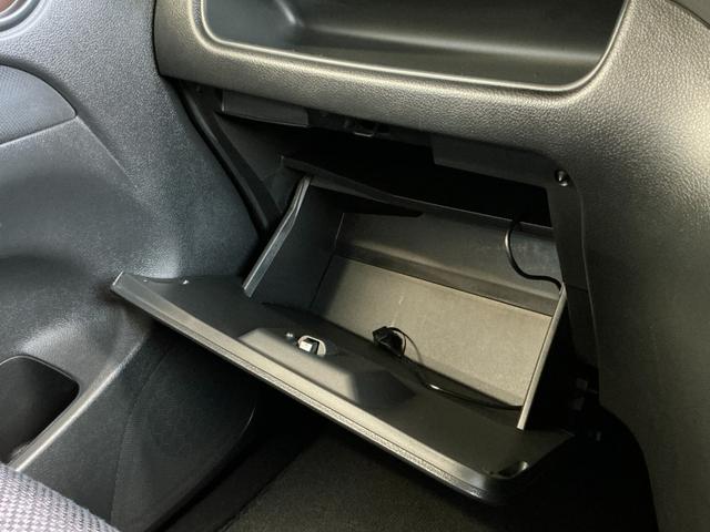 セレナ 2.0 ハイウェイスター S-HYBRID ☆ワンオーナー☆衝突被害軽減ブレーキ☆アイドリングストップ☆インテリジェントキー☆LEDヘッドライト☆オートクルーズコントロール☆メモリ-ナビ☆後席モニター☆バックカメラ☆ETC☆両側電動スライドドア(26枚目)