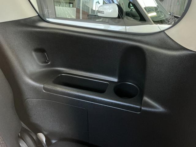 セレナ 2.0 ハイウェイスター S-HYBRID ☆ワンオーナー☆衝突被害軽減ブレーキ☆アイドリングストップ☆インテリジェントキー☆LEDヘッドライト☆オートクルーズコントロール☆メモリ-ナビ☆後席モニター☆バックカメラ☆ETC☆両側電動スライドドア(46枚目)