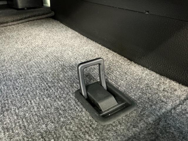 セレナ 2.0 ハイウェイスター S-HYBRID ☆ワンオーナー☆衝突被害軽減ブレーキ☆アイドリングストップ☆インテリジェントキー☆LEDヘッドライト☆オートクルーズコントロール☆メモリ-ナビ☆後席モニター☆バックカメラ☆ETC☆両側電動スライドドア(52枚目)