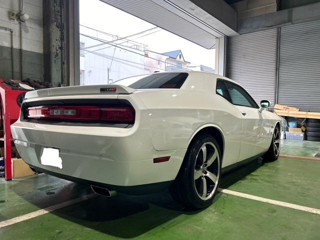 ３９２　ＳＲＴ８　ＨＥＭＩ、サンルーフ、ナビＴＶ、バックカメラ、ＥＴＣ(8枚目)