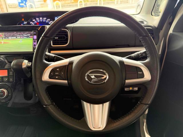 タント カスタムＸ　トップエディションＳＡＩＩＩ　ＥＴＣ　バックカメラ　両側電動スライドドア　ナビ　ＴＶ　クリアランスソナー　衝突被害軽減システム　オートマチックハイビーム　オートライト　ＬＥＤヘッドランプ　スマートキー　アイドリングストップ（3枚目）