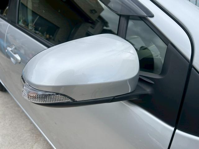 アクア Ｓ　ドライブレコーダー　ＥＴＣ　バックカメラ　ナビ　レーンアシスト　衝突被害軽減システム　オートマチックハイビーム　キーレスエントリー　アイドリングストップ　電動格納ミラー　ＣＶＴ　衝突安全ボディ　ＡＢＳ（30枚目）