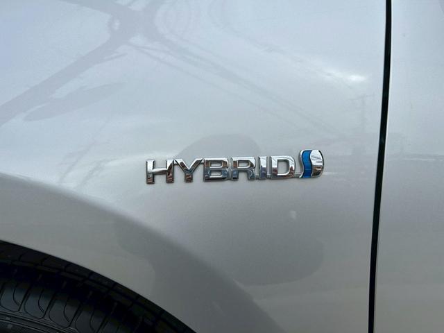 アクア Ｓ　ドライブレコーダー　ＥＴＣ　バックカメラ　ナビ　レーンアシスト　衝突被害軽減システム　オートマチックハイビーム　キーレスエントリー　アイドリングストップ　電動格納ミラー　ＣＶＴ　衝突安全ボディ　ＡＢＳ（33枚目）