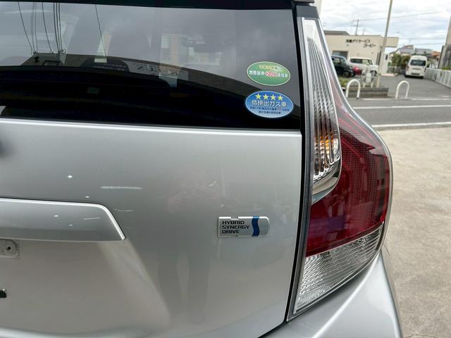 アクア Ｓ　ドライブレコーダー　ＥＴＣ　バックカメラ　ナビ　レーンアシスト　衝突被害軽減システム　オートマチックハイビーム　キーレスエントリー　アイドリングストップ　電動格納ミラー　ＣＶＴ　衝突安全ボディ　ＡＢＳ（42枚目）