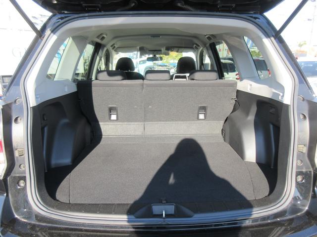 2.0i アイサイト ワンオーナー 走行2.2万km 4WD アルミ エンジンスターター メモリーナビ DVD再生 ETC キーレス クルーズコントロール アイドリングストップ 衝突被害軽減ブレーキ レーンアシスト(28枚目)