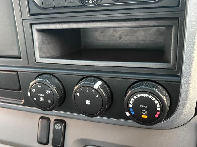 MITSUBISHI FUSO CANTER LONG