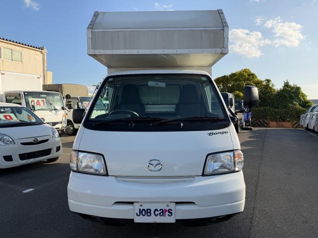 ボンゴトラック DX キッチンカー AT シンク、蛇口X3 パナソニック製冷蔵庫2機 リンナイ製業務用コンロ ルームエアコン 跳ね上げ式窓 ETC パワーウインドウ(2枚目)