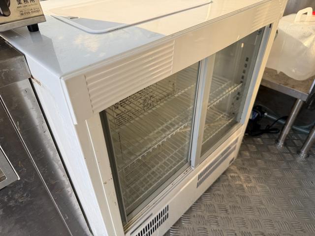 ボンゴトラック DX キッチンカー AT シンク、蛇口X3 パナソニック製冷蔵庫2機 リンナイ製業務用コンロ ルームエアコン 跳ね上げ式窓 ETC パワーウインドウ(14枚目)