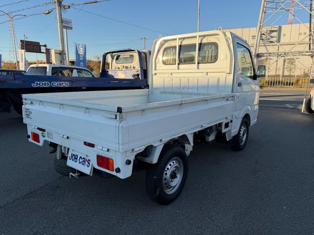 ＮＴ１００クリッパートラック ＤＸ　４ＷＤ　ＡＴ　エアコン　ＡＭ／ＦＭラジオ　エアバッグ　ＡＢＳ　パワーステアリング　黒ナンバー　事業用登録ＯＫ（6枚目）