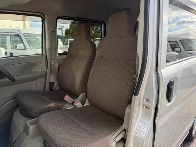 エブリイ PC 4AT キーレス パワーウインドウ FMラジオ ETC プライバシーガラス 黒ナンバー 事業用登録OK(10枚目)