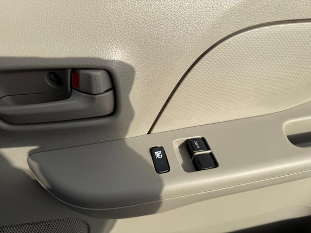 エブリイ PC 4AT キーレス パワーウインドウ FMラジオ ETC プライバシーガラス 黒ナンバー 事業用登録OK(15枚目)