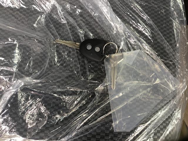 ジャンボ 走行3キロ・4WD・5速MT・デフロック・LEDヘッドライト・LEDフォグ・オートライト・HiLo切替・キーレス・荷台作業灯・荷台チェーン・シートリクライニング(29枚目)