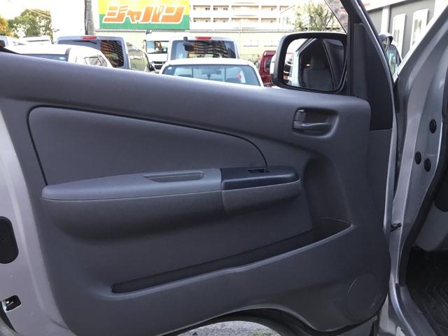 NV350キャラバンバン ロングDX 走行46600キロ・リヤクーラー・ETC・Bカメラ・電動格納ミラー・エマージェンシーブレーキ・フルセグTV・(30枚目)