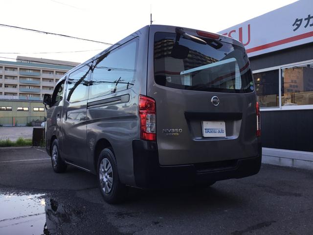 NV350キャラバンバン ロングDX 走行32800キロ・5MT・ETC・社外ナビ・TV(11枚目)