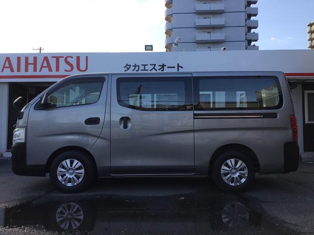 NV350キャラバンバン ロングDX 走行32800キロ・5MT・ETC・社外ナビ・TV(13枚目)