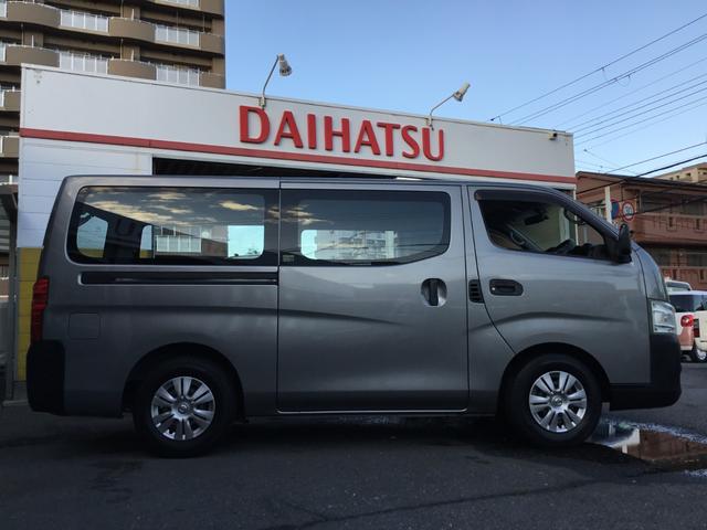 NV350キャラバンバン ロングDX 走行32800キロ・5MT・ETC・社外ナビ・TV(14枚目)