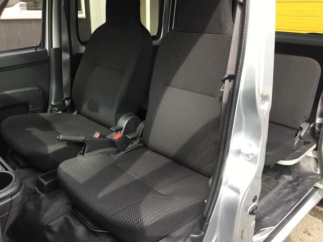 ハイゼットカーゴ DX SAIII 走行28000キロ・純正ナビ、純正ドラレコ・ETC・LEDライト・買取車(19枚目)