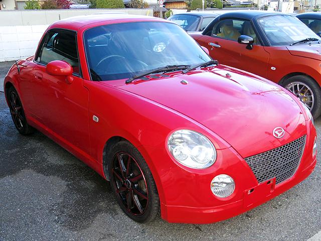 当店の営業時間はＡＭ　１０：３０〜ＰＭ　１８：００です。少人数運営の為、車検・納車作業等で不在にしていることもございます。大変恐れ入りますが、ご来店前には一度お電話頂きますと幸いです。