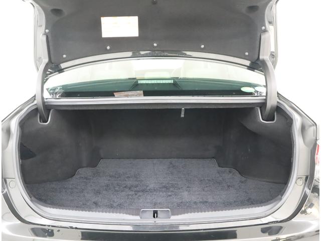 ＧＳ ＧＳ３００ｈ　Ｉパッケージ　パワートランクリッド　クリアランスソナー　テンパータイヤ（Ｔ１５５／７０Ｄ１７スチール）（8枚目）