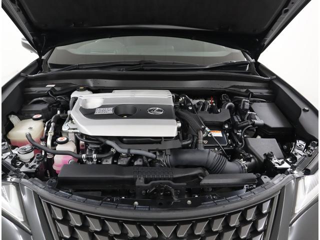 UX UX250h バージョンL 非認定中古車 カラーヘッドアップディスプレイ パノラミックビューモニター 設置型充電ムーンルーフ(チルト&アウタースライド式)純正ドライブレコーダー装備ランフラットタイヤ装備(225/50/RF18)(39枚目)