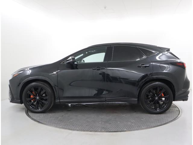 ＮＸ ＮＸ３５０　Ｆスポーツ　認定中古車ルーフレールパノラマルーフ（ＩＲ・ＵＶカット機能／チルト＆アウタースライド式パノラミックビューモニター／ＬＣＡ＋別体型ディスクプレイヤーＦＳＰＯ専用オレンジブレーキキャリパー（ＬＥＸＵＳロゴ（6枚目）