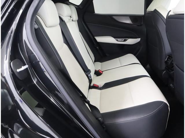 ＮＸ ＮＸ３５０　Ｆスポーツ　認定中古車ルーフレールパノラマルーフ（ＩＲ・ＵＶカット機能／チルト＆アウタースライド式パノラミックビューモニター／ＬＣＡ＋別体型ディスクプレイヤーＦＳＰＯ専用オレンジブレーキキャリパー（ＬＥＸＵＳロゴ（10枚目）