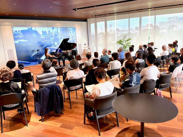 ＮＸ ＮＸ３５０　Ｆスポーツ　認定中古車ルーフレールパノラマルーフ（ＩＲ・ＵＶカット機能／チルト＆アウタースライド式パノラミックビューモニター／ＬＣＡ＋別体型ディスクプレイヤーＦＳＰＯ専用オレンジブレーキキャリパー（ＬＥＸＵＳロゴ（59枚目）