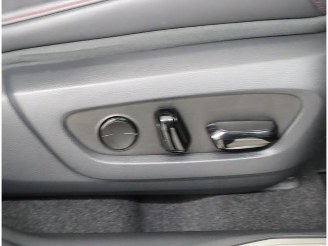 ＮＸ ＮＸ３５０ｈ　Ｆスポーツ　非認定中古車　Ａｄｖａｎｃｅｄ　Ｐａｒｋ（リモート機能付）＋パーキングサポートブレーキ（周囲静止物）［ＰＫＳＢ］　ムーンルーフ（チルト＆スライド式）　ブラインドスポットモニター　クリアランスソナー（13枚目）