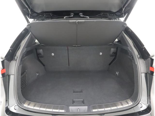 ＮＸ ＮＸ３５０ｈ　Ｆスポーツ　非認定中古車　Ａｄｖａｎｃｅｄ　Ｐａｒｋ（リモート機能付）＋パーキングサポートブレーキ（周囲静止物）［ＰＫＳＢ］　ムーンルーフ（チルト＆スライド式）　ブラインドスポットモニター　クリアランスソナー（14枚目）