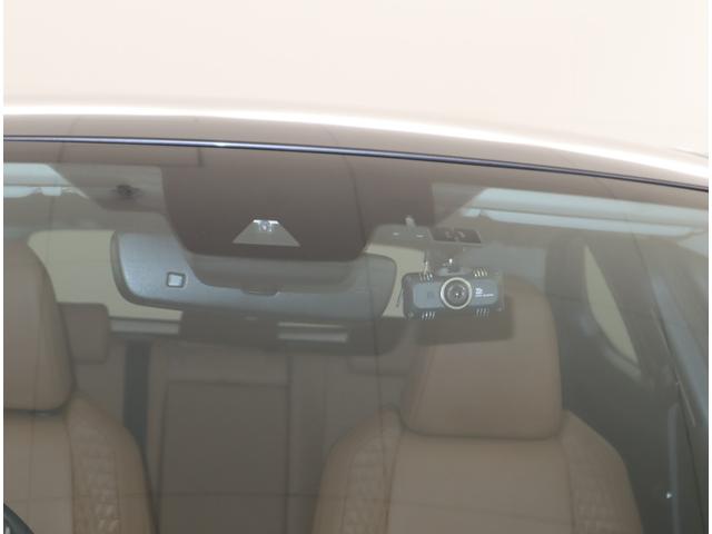 ＵＸ ＵＸ２５０ｈ　バージョンＣ　非認定中古車　２１５／６０Ｒ１７（ダークグレーメタリック塗装）　ブラインドスポットモニター［ＢＳＭ］　サイドバイザー　社外品ドライブレコーダー（前後方）　ドアエッジプロテクター　ホイールロックナット（12枚目）