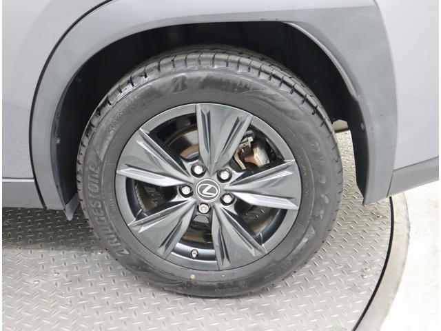 ＵＸ ＵＸ２５０ｈ　バージョンＣ　非認定中古車　２１５／６０Ｒ１７（ダークグレーメタリック塗装）　ブラインドスポットモニター［ＢＳＭ］　サイドバイザー　社外品ドライブレコーダー（前後方）　ドアエッジプロテクター　ホイールロックナット（42枚目）