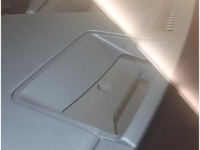 ES ES300h バージョンL 認定中古車 マークレビンソンプレミアムサラウンドサウンドシステム デジタルインナーミラー IRカットフィルム サイドバイザーフロアマット(タイプA) ナンバーフレーム ドアエッジプロテクター(45枚目)