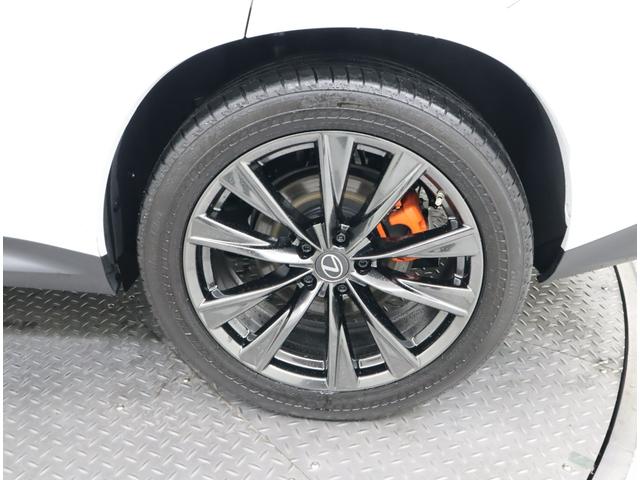 ＮＸ ＮＸ３５０　Ｆスポーツ　オレンジブレーキキャリパ　ルーフレール　パノラミックビューモニタ　後席６：４分割可倒式シート（電動リクライニング＆電動格納機能付）＋後席シートヒータ　デジタルインナミラ　パノラマルーフ三眼ＬＥＤランプ（12枚目）