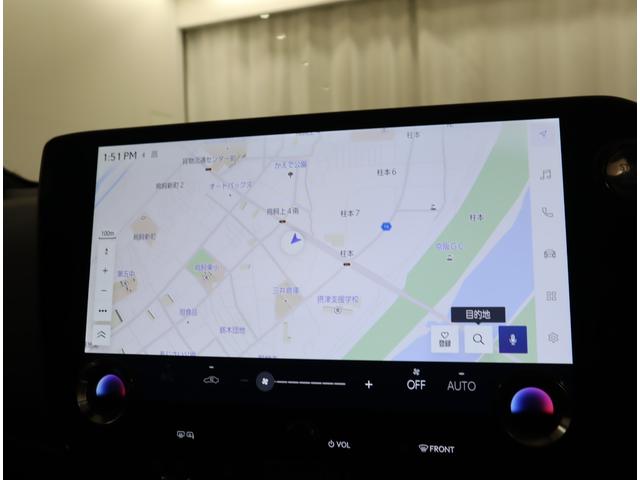 ＮＸ ＮＸ３５０　Ｆスポーツ　オレンジブレーキキャリパ　ルーフレール　パノラミックビューモニタ　後席６：４分割可倒式シート（電動リクライニング＆電動格納機能付）＋後席シートヒータ　デジタルインナミラ　パノラマルーフ三眼ＬＥＤランプ（40枚目）