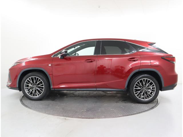 ＲＸ ＲＸ３００　Ｆスポーツ　非認定中古車セカンドパワーシート電動リクライニング＆電動格納機能付セカンドシートヒータームーンルーフ（チルト＆スライド式）パーキングサポートブレーキ（静止物＋後方接近車両［ＰＫＳＢ＋ＢＳＭ＋ＰＶＭ（3枚目）