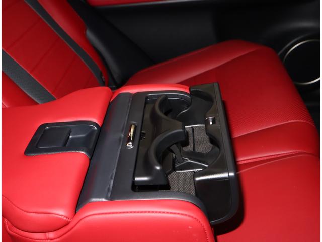 ＲＸ ＲＸ３００　Ｆスポーツ　非認定中古車セカンドパワーシート電動リクライニング＆電動格納機能付セカンドシートヒータームーンルーフ（チルト＆スライド式）パーキングサポートブレーキ（静止物＋後方接近車両［ＰＫＳＢ＋ＢＳＭ＋ＰＶＭ（8枚目）