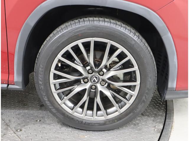 ＲＸ ＲＸ３００　Ｆスポーツ　非認定中古車セカンドパワーシート電動リクライニング＆電動格納機能付セカンドシートヒータームーンルーフ（チルト＆スライド式）パーキングサポートブレーキ（静止物＋後方接近車両［ＰＫＳＢ＋ＢＳＭ＋ＰＶＭ（40枚目）