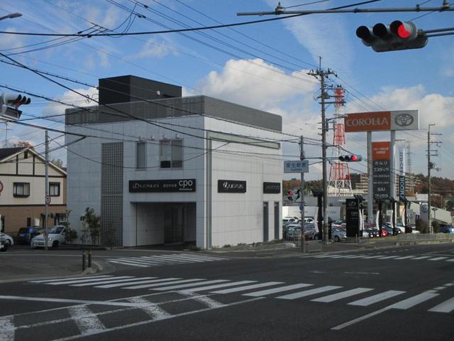 ＲＸ ＲＸ３００　２０インチアルミホイール、ルーフレール、三眼フルＬＥＤヘッドランプ、パノラミックビューモニター、パノラマルーフ、本革シート（31枚目）